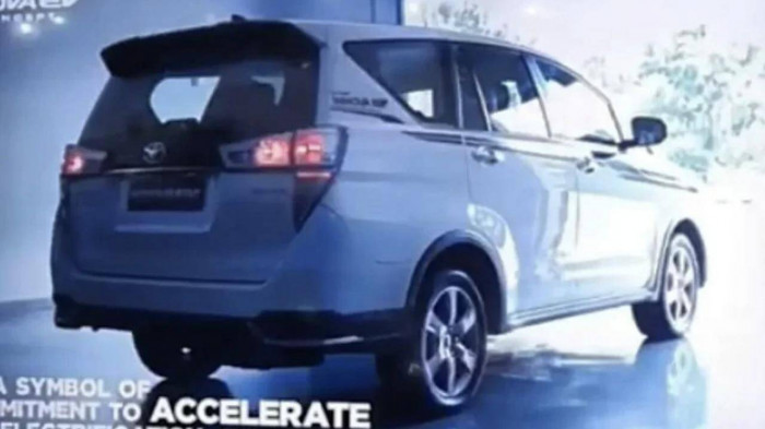 Mẫu MPV ‘truyền nhân’ Toyota Innova 2022 ra mắt với sức mạnh khiến Mitsubishi Xpander 'lo sợ' ảnh 2