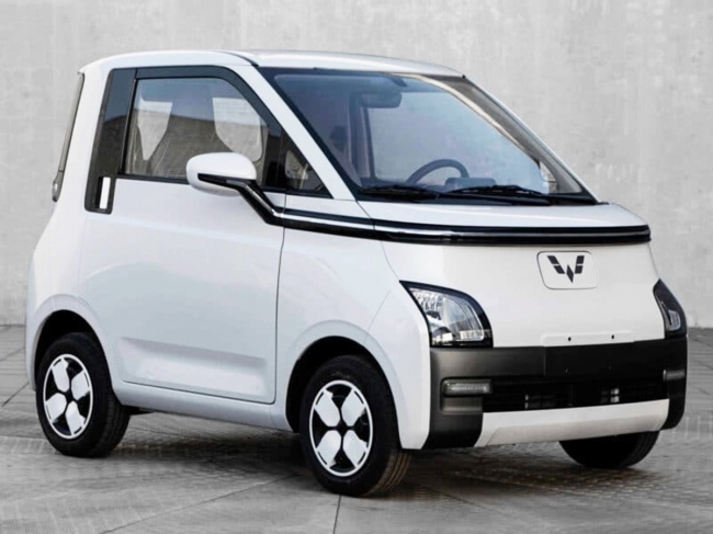 Tin xe trưa 20/4: Đối thủ Honda Vision 2021 giá chỉ 27 triệu; ‘Đàn em' Yamaha Exciter lộ diện ảnh 1