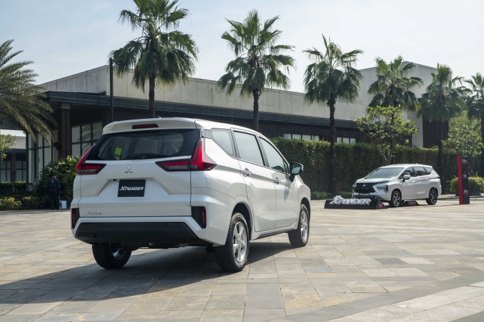 Soi chi tiết Mitsubishi Xpander AT 2022 cực hot: Giá cạnh tranh Toyota Innova, công nghệ mê mẩn ảnh 1