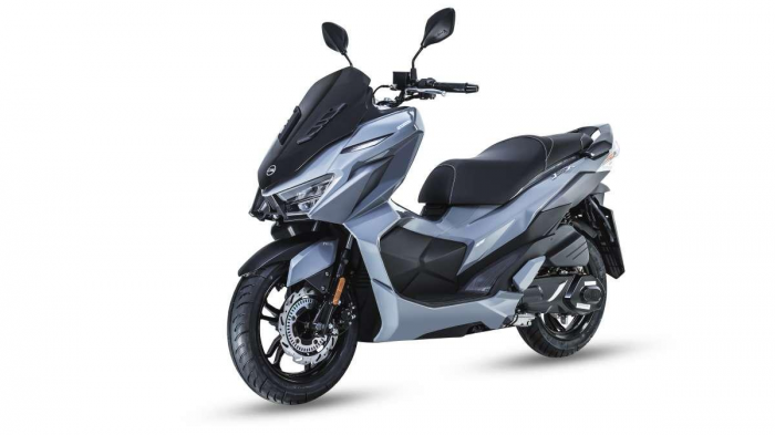 Mẫu xe ga giá 48 triệu hầm hố hơn Honda SH 150i Việt khiến dân tình mê mẩn trước dàn trang bị bá đạo ảnh 2