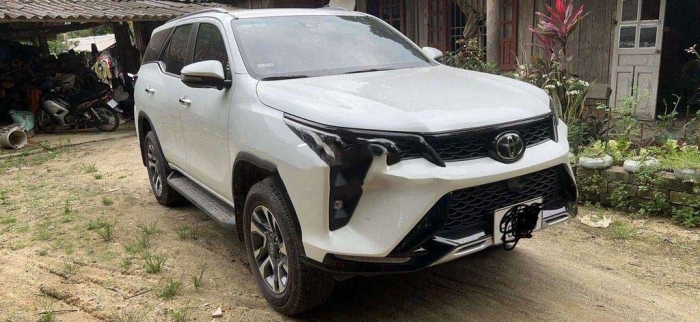 Thật không thể ngờ sau 3000 km lăn bánh, chủ xe Toyota Fortuner Legender lỗ số tiền khó tin này ảnh 1