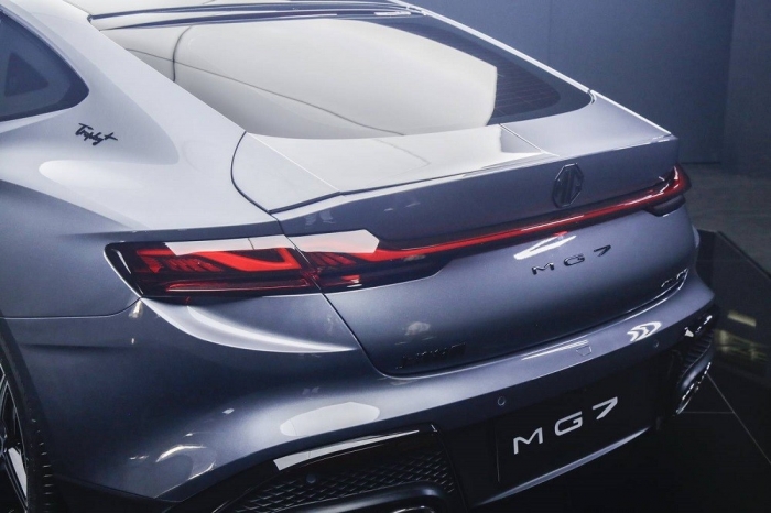 'Kẻ hủy diệt' Kia K3 2023 ra mắt: Thiết kế 'hất cẳng' Honda Civic, trang bị so kè Hyundai Elantra ảnh 4