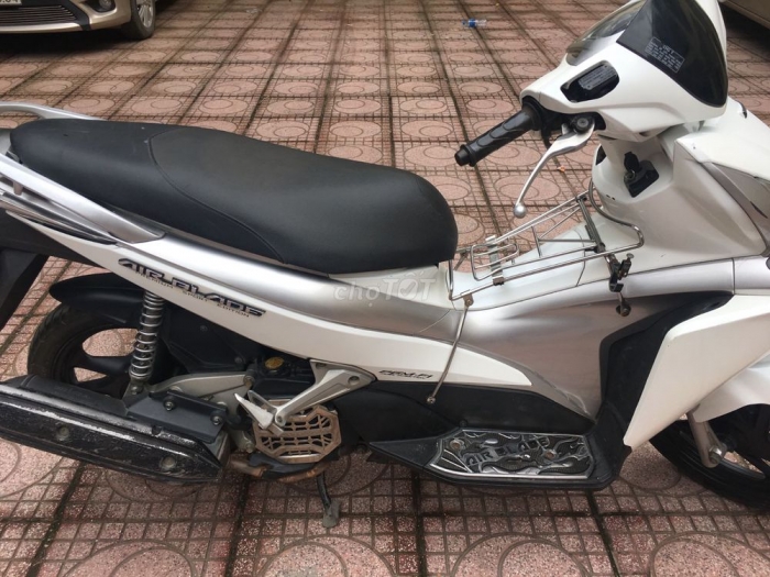 'Chao đảo' trước chiếc Honda Air Blade rao bán giá 13 triệu, rẻ hơn Wave Alpha 2022 mới 7 triệu ảnh 3