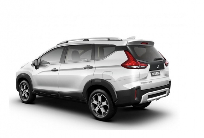 Siêu phẩm Mitsubishi Xpander Cross đã có mặt tại Việt Nam, Suzuki XL7, Toyota Rush lo sốt vó