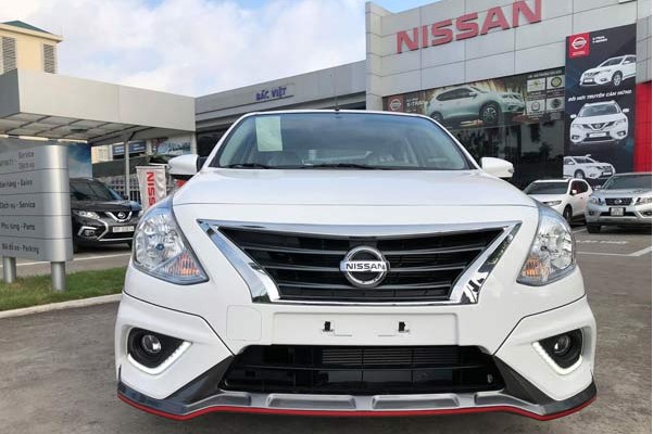 Nissan Sunny 2020 giảm giá