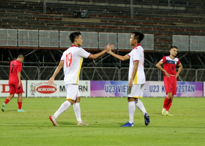 Trực tiếp bóng đá U23 Việt Nam vs U23 Đài Bắc Trung Hoa 17h00 ngày 27/10 - Vòng loại U23 châu Á 2022