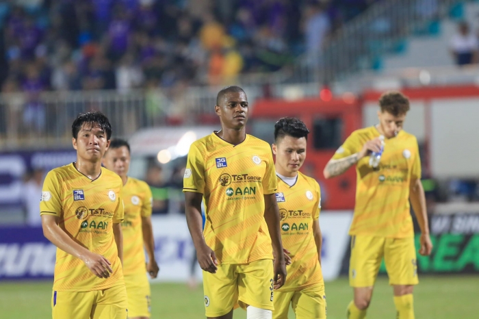 Nhận lời khuyên quý hơn vàng từ thầy Park, tân HLV Hà Nội sẽ biến Quang Hải thành số 1 tại V.League?