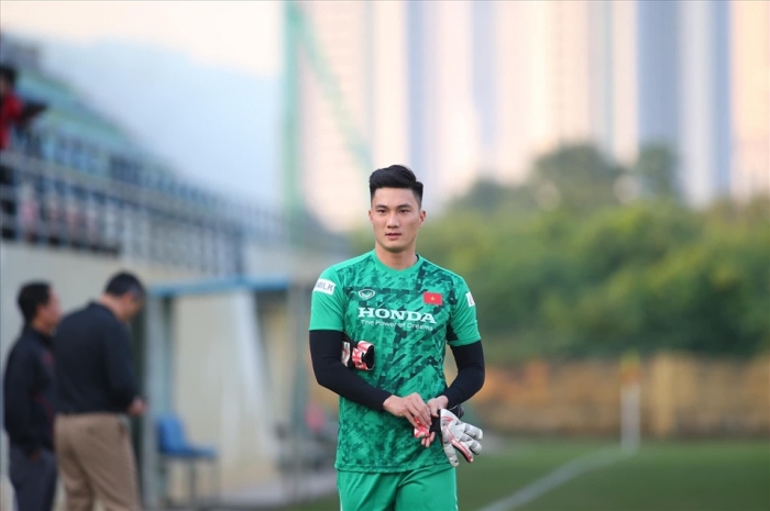 Nhận tin dữ từ Văn Lâm, ông Park lập tức gọi cựu thủ môn U23 Việt Nam lên đường dự VL World Cup