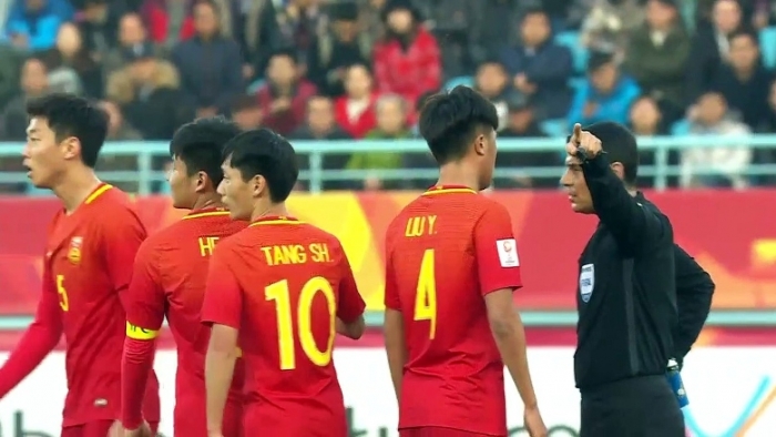 Ám ảnh gặp lại 'hung thần', Trung Quốc tự tay dâng chiến thắng cho ĐT Việt Nam tại VL World Cup 2022