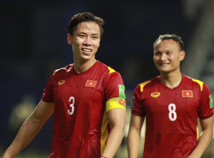 Trụ cột ĐT Việt Nam có bến đỗ mới sau AFF Cup 2021, mức lương khủng vượt xa kỷ lục của Công Vinh