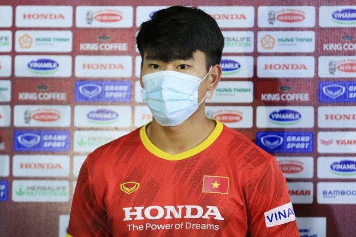 Tin bóng đá tối 12/8: ĐT Việt Nam tiến gần siêu sao đẳng cấp châu Âu, Thái Lan nhận tin 'sét đánh'
