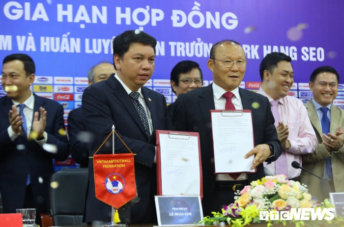 Danh tính HLV Châu Âu nộp đơn ứng cử thay thế HLV Park dẫn dắt ĐT Việt Nam