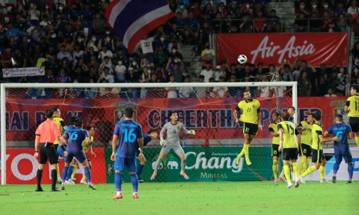 Kết quả bóng đá AFF Cup hôm nay: Thái Lan bất ngờ sảy chân, Malaysia hẹn ĐT Việt Nam ở chung kết?
