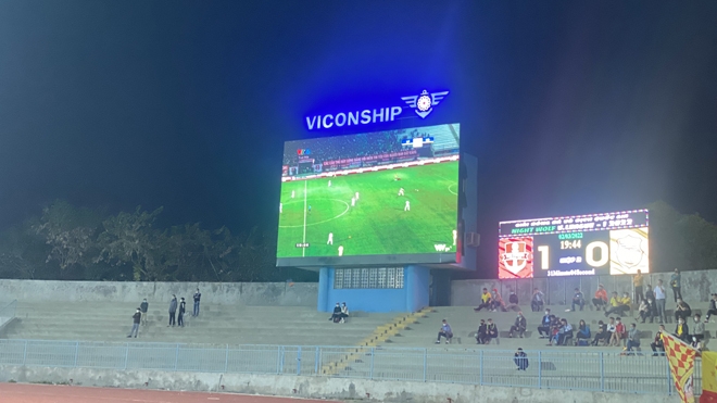 Sử dụng 'VAR hàng Việt Nam', đội đầu bảng V.League đối mặt với án phạt nặng sau sự cố khó chấp nhận