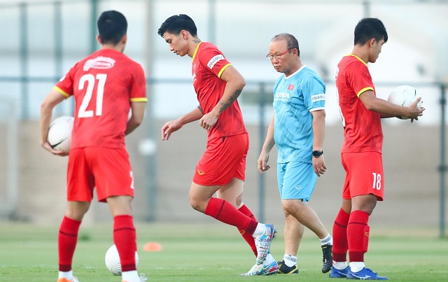 Quang Hải nhận 'tối hậu thư' từ HLV Didier Tholot, ngôi sao số 1 ĐT Việt Nam chốt ngày rời Pau FC
