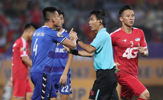 Tin bóng đá Việt Nam 23/7: HLV Pau FC trầm trồ với Quang Hải; VFF khiến kế hoạch của Thái lan đổ bể