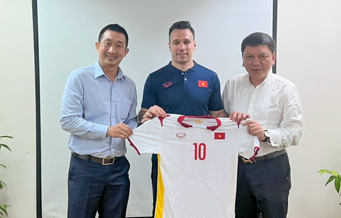 VFF báo tin vui, ĐT Việt Nam chốt lịch giao hữu với nhà vô địch World Cup trước thềm giải châu Á