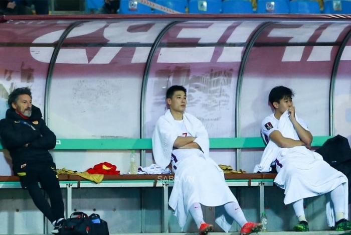Hung thần của ĐT Việt Nam cay đắng rời châu Âu, Quang Hải nhận cảnh báo sau khởi đầu như mơ ở Pau FC