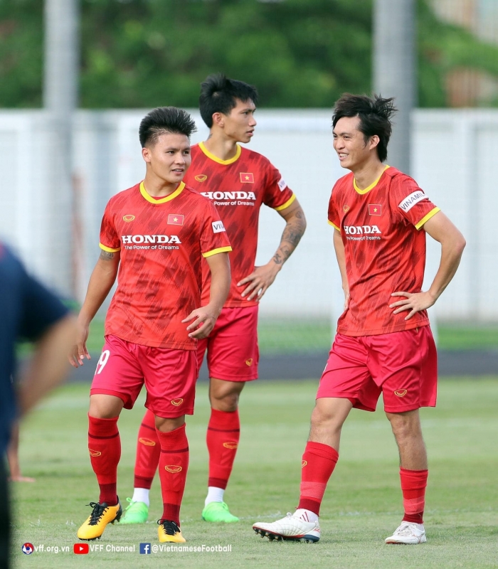 Chia tay đội bóng của bầu Hiển, hậu vệ số 1 ĐT Việt Nam lập kỷ lục V.League tại bến đỗ mới