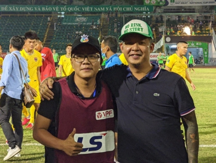 Người đại diện Quang Hải gặp 'biến cố' khó tin, ngôi sao ĐT Việt Nam bất an với tương lai tại Pau FC