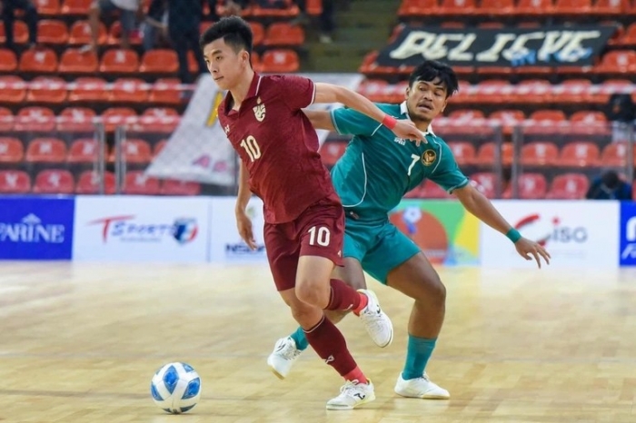 ĐT Việt Nam thăng tiến vượt bậc trên BXH FIFA, Thái Lan tụt hạng khó tin trước thềm SEA Games 31