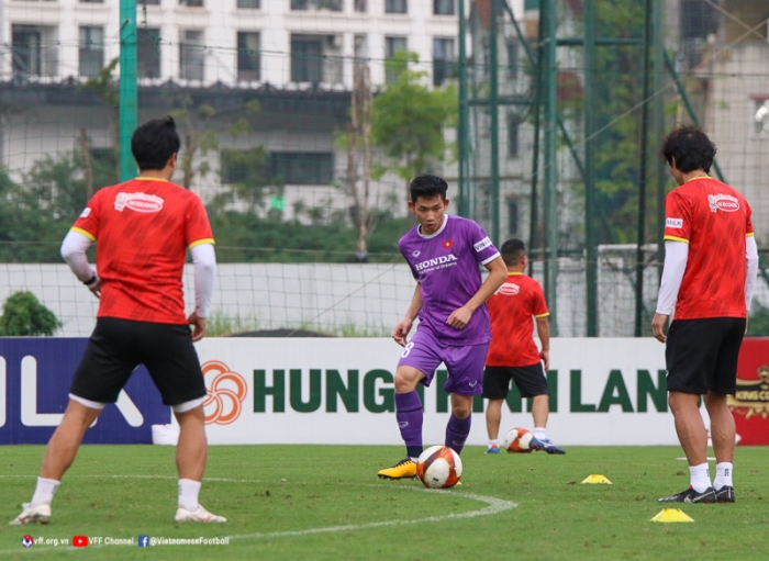 Danh sách ĐT Việt Nam có biến, HLV Park Hang-seo gấp rút triệu tập 'Quang Hải mới' dự SEA Games 31