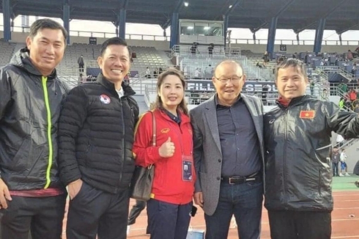 Tin bóng đá tối 17/10: ĐT Việt Nam nhận bất ngờ từ HLV Park; Cựu sao HAGL bị thanh lý hợp đồng