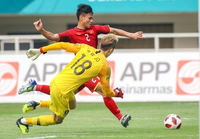 Tin bóng đá tối 25/10: ĐT Việt Nam nhận tin vui trước VL World Cup; Công Phượng gây sốt ở Yokohama FC