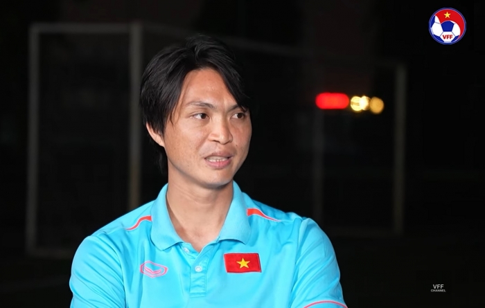 Tin bóng đá tối 20/11: Vụ Tuấn Anh rời HAGL sáng tỏ; Cựu sao Barca 'bật đèn xanh' cho ĐT Việt Nam