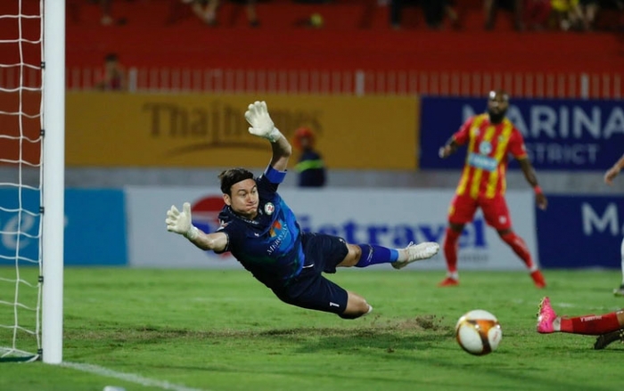 Đặng Văn Lâm nhận trái đắng, ĐT Việt Nam gấp rút bổ sung sao nhập tịch đấu Indonesia?