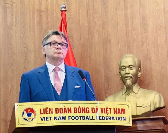 VFF chính thức công bố HLV Philippe Troussier, ĐT Việt Nam đặt mục tiêu bất ngờ sau thời HLV Park