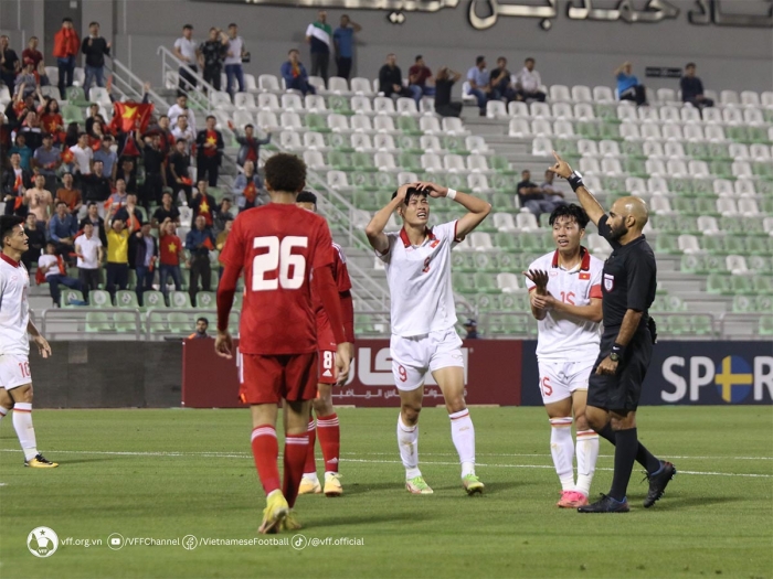 U23 Việt Nam bị Thái Lan vượt mặt ở Doha Cup, báo Thái nói điều bất ngờ về HLV Philippe Troussier