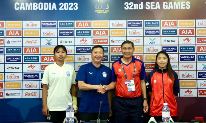 Trực tiếp bóng đá ĐT nữ Việt Nam vs ĐT nữ Campuchia - Bán kết SEA Games 32: Huỳnh Như đi vào lịch sử