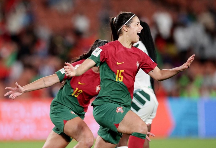 Tạo 'địa chấn' trước ĐKVĐ World Cup, ĐT nữ Việt Nam bất ngờ nhận lời thách thức từ HLV Bồ Đào Nha