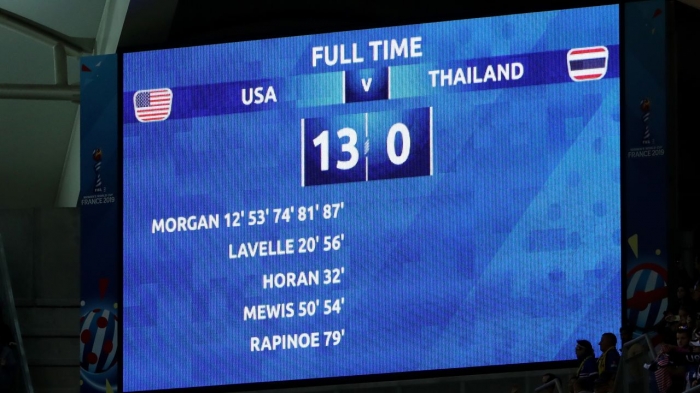 Vượt qua niềm tự hào của Thái Lan, thủ môn số 1 ĐT nữ Việt Nam lập kỳ tích khiến cả thế giới ngả mũ