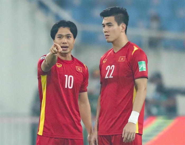 Đoàn Văn Hậu chấn thương nặng, ĐT Việt Nam đối mặt với 'bài toán khó' trước Vòng loại World Cup 2026