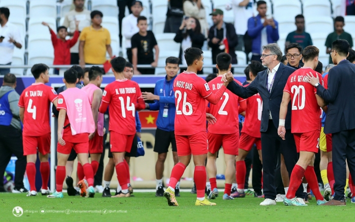 HLV Troussier lộ điểm yếu lớn nhất, ĐT Việt Nam 'vỡ mộng' giành vé dự VCK World Cup 2026?