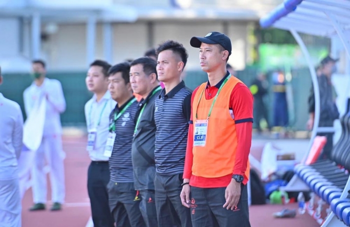 Rời CLB CAHN vì HLV Kiatisak, công thần ĐT Việt Nam bất ngờ bị thanh lý hợp đồng chỉ sau 1 trận đấu
