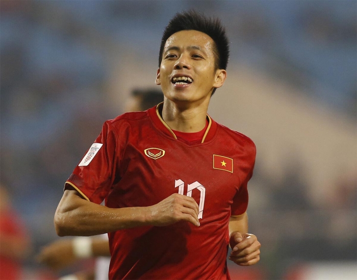 ĐT Việt Nam mất trụ cột ở AFF Cup 2024, HLV Kim Sang Sik phá lệ gọi 'con ghẻ' HLV Park thay thế?