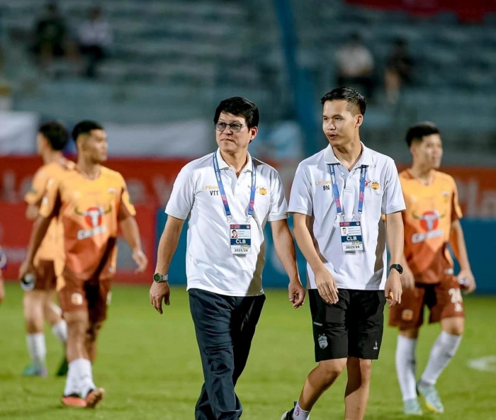 Tin bóng đá tối 22/6: Thầy Filip Nguyễn chính thức rời CLB CAHN; Bầu Đức ấn định ngày chia tay HAGL?
