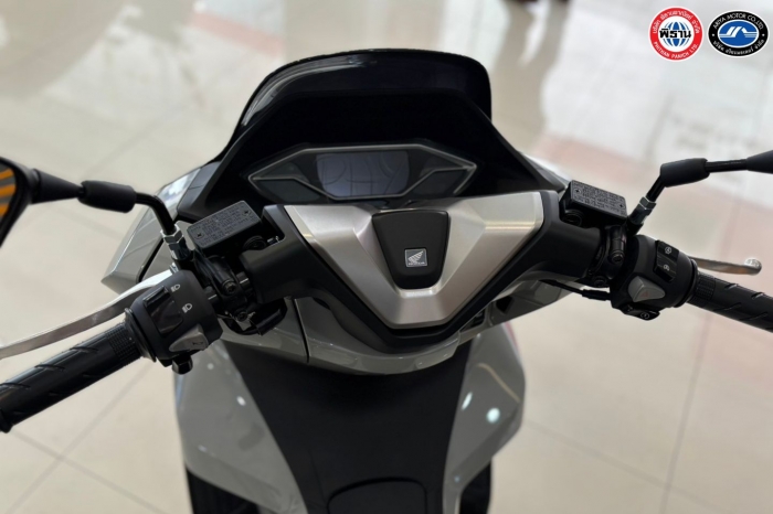 honda-pcx-160-2