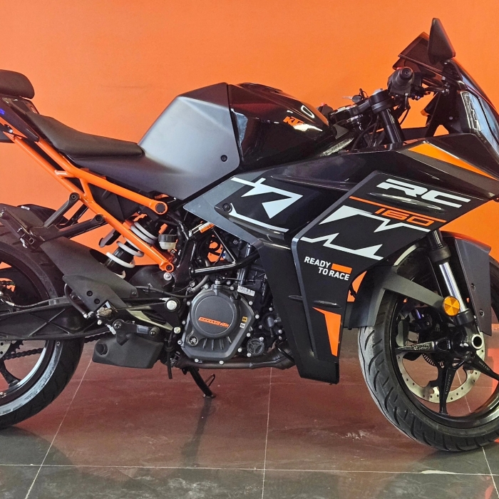 KTM-RC-160-10
