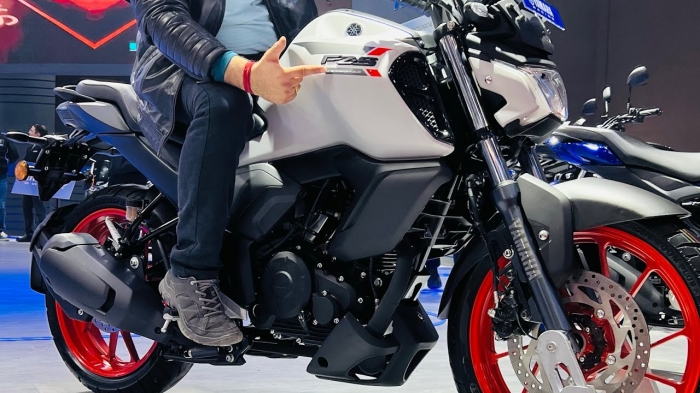 yamaha-fz-s-1