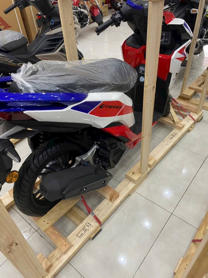 Honda-Vario-125-1
