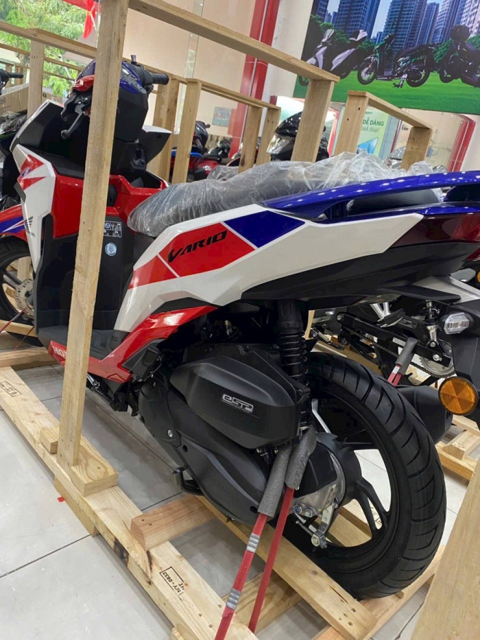 Honda-Vario-125-2