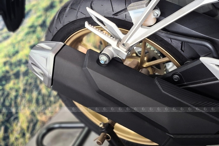 honda-cbr150r-4