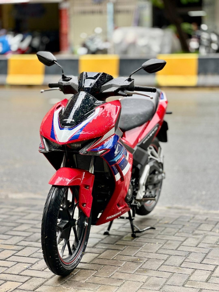 honda-winner-r-25
