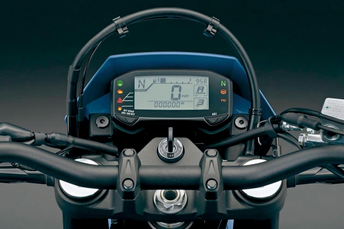 Suzuki-DR-Z4SM-4