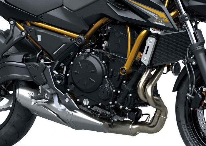 kawasaki-z650s-13