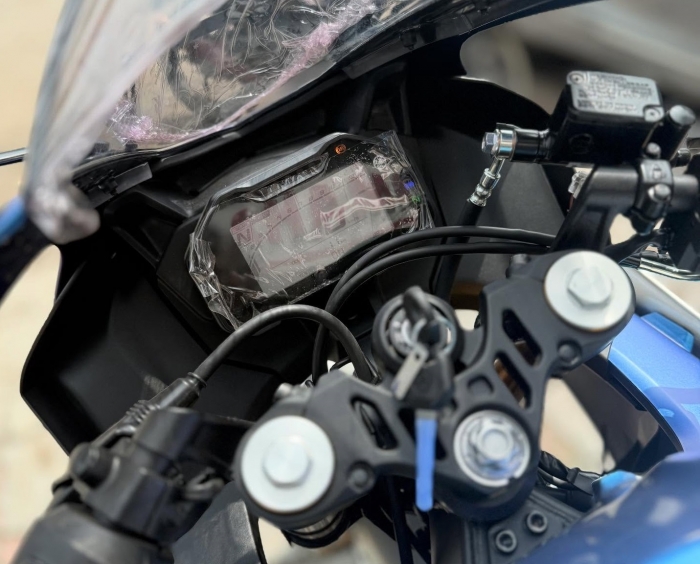 yamaha-r15-5